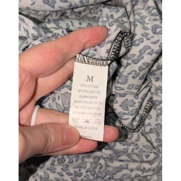 Buzz Dress M Women's Blue Leopard Print Spaghetti Strap Super Soft Swing Flowy - Picture 5 of 5